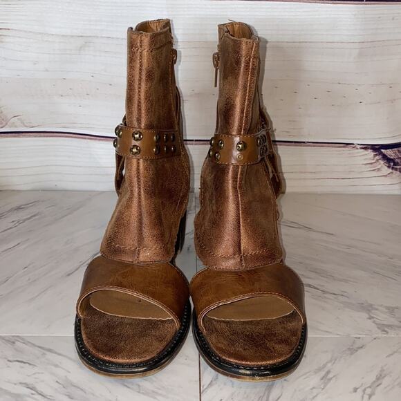 Vintage 93 Grace Heeled Booties Shoes Faux Leather Size 9 - Picture 5 of 14